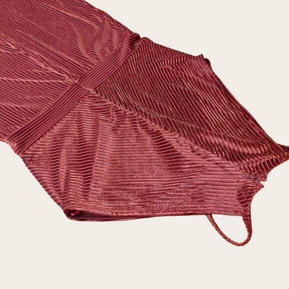 Dynamite Striped Velvet Autumn Midi Dress - Picture 6 of 10